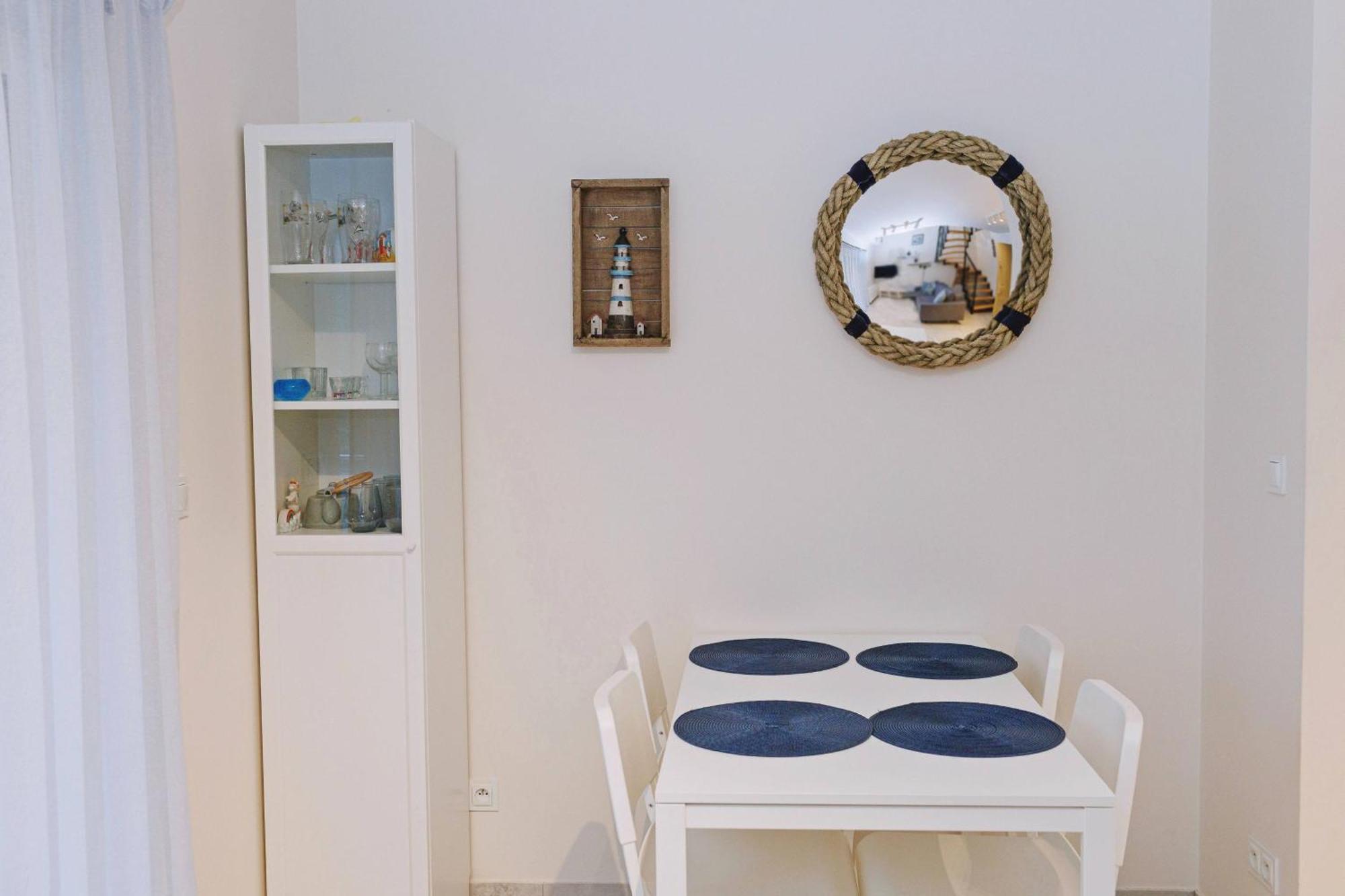 Apartamenty Sun Seasons 24 - Zaciszna Niechorze Bagian luar foto